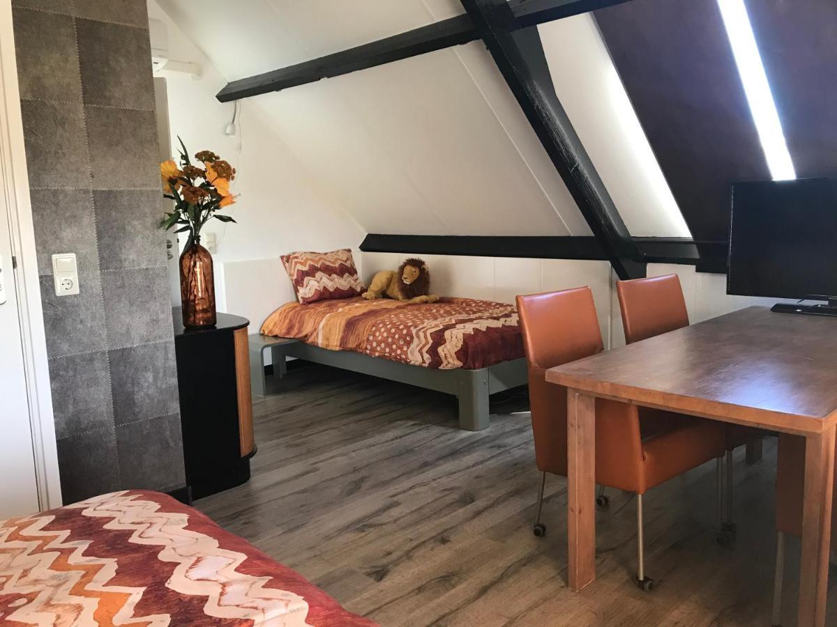 Bed&Breakfast Maasland Extérieur photo